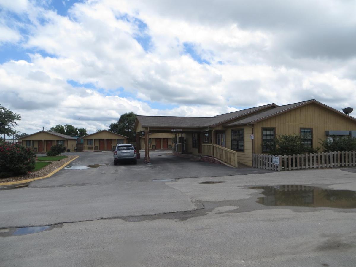 Kenedy Country Inn Dış mekan fotoğraf